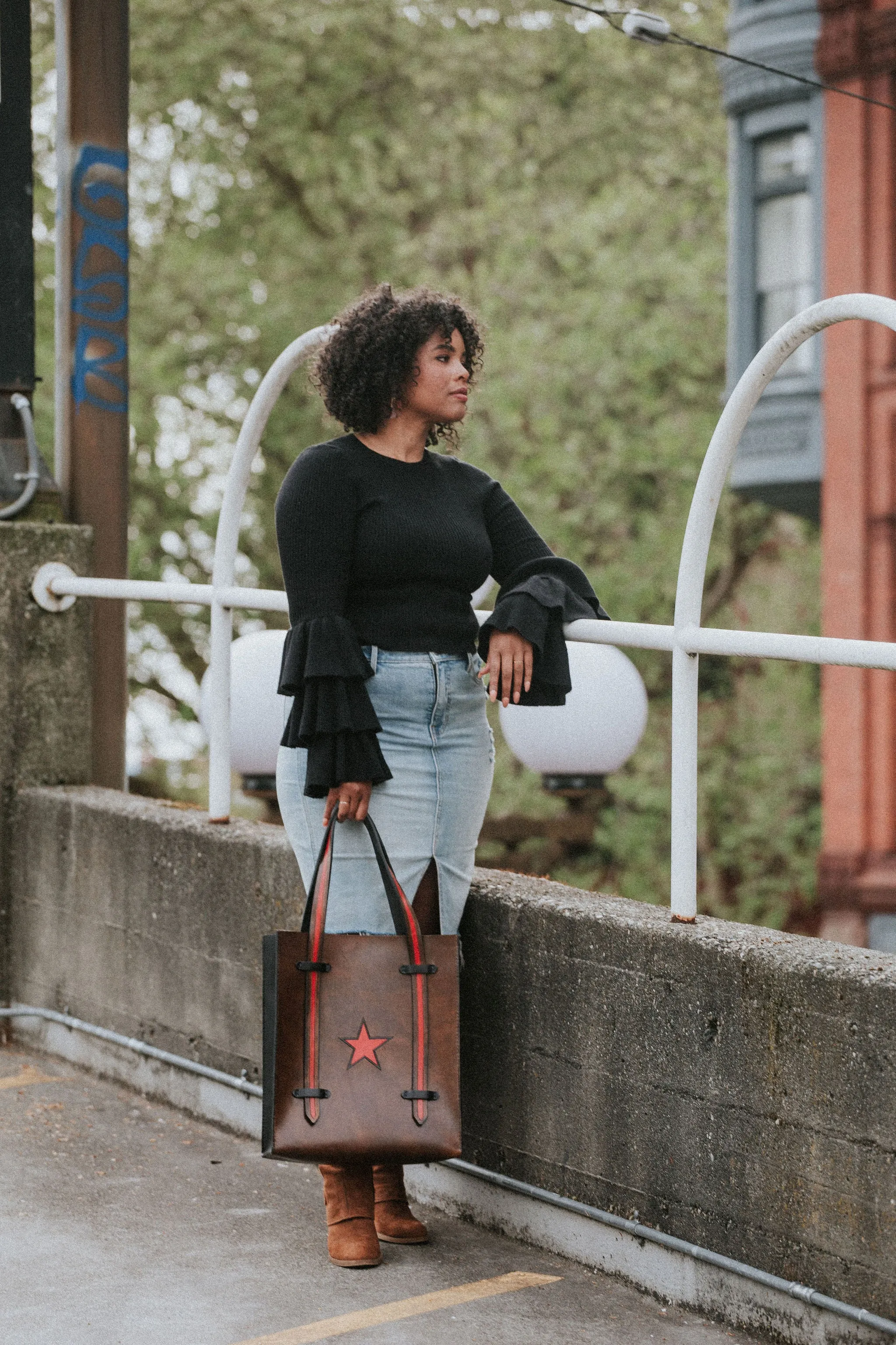ASTRA Tote
