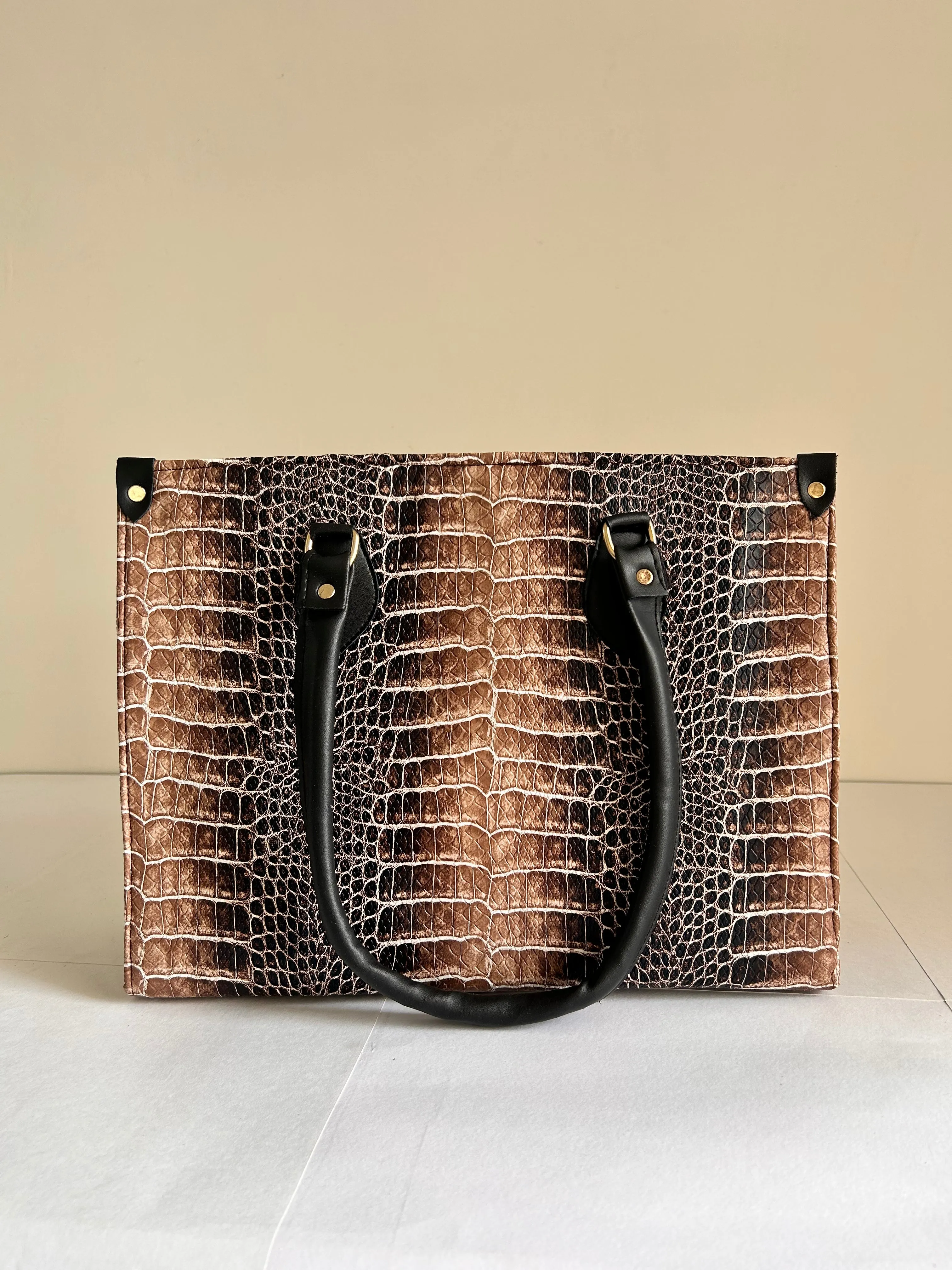 BB Croco Classic Tote Bag