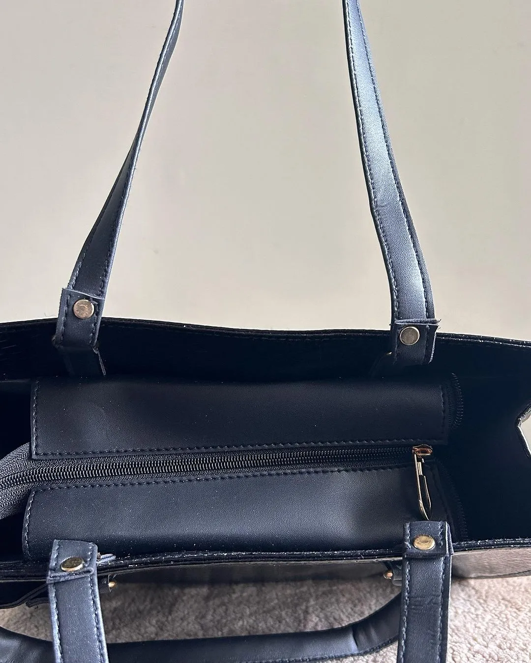 Black Croco-Print Tote Bag!