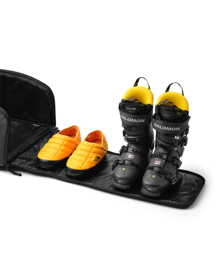 DB Journey - Hugger Bootpack 45L - Black Out