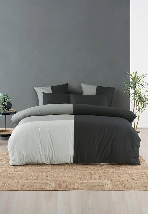 Linen House Nocturnal Calypso Duvet Cover Set