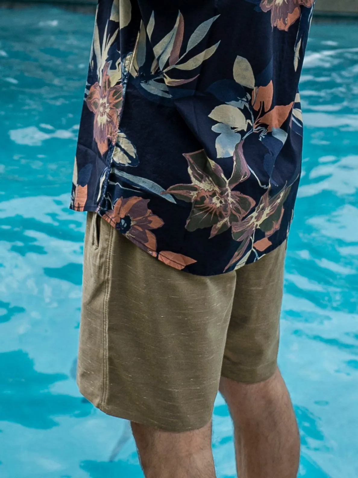 Packasack Lite 19" Hybrid Shorts