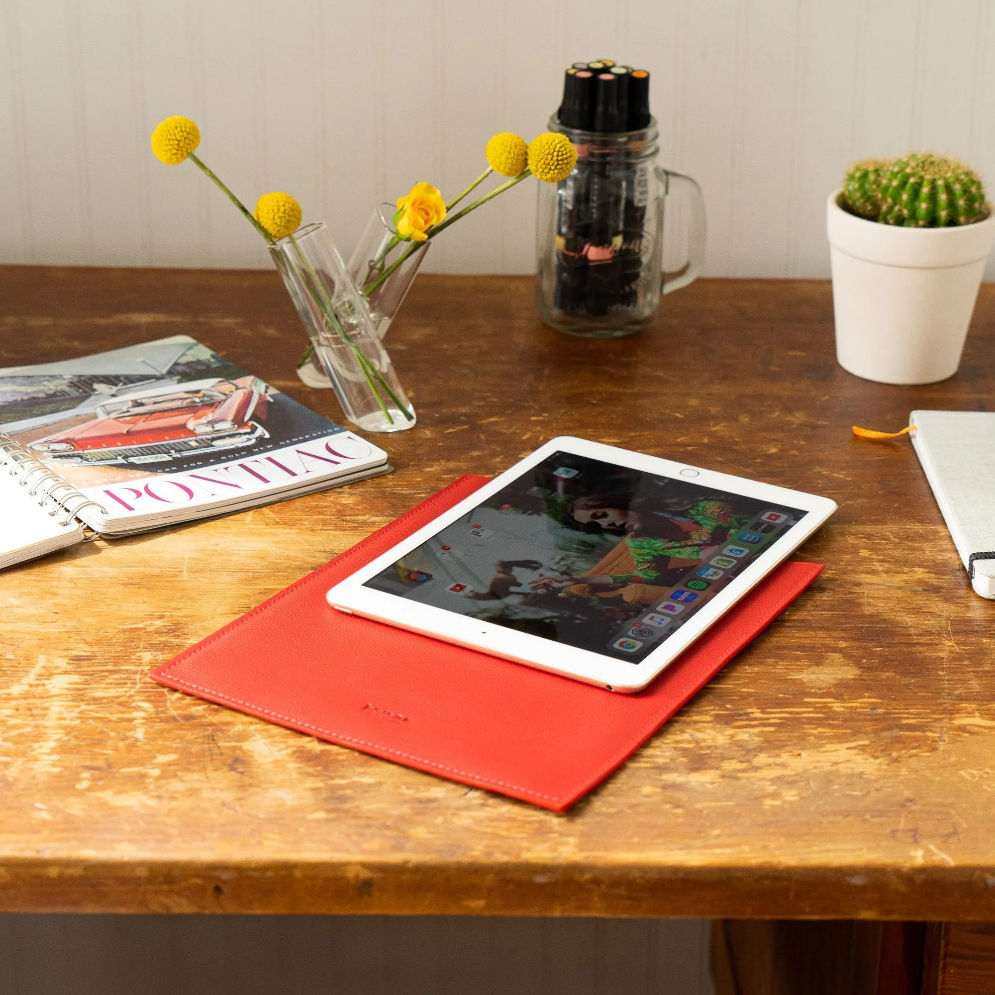SLEEVE Superior-grade AIKEN Special price IPAD