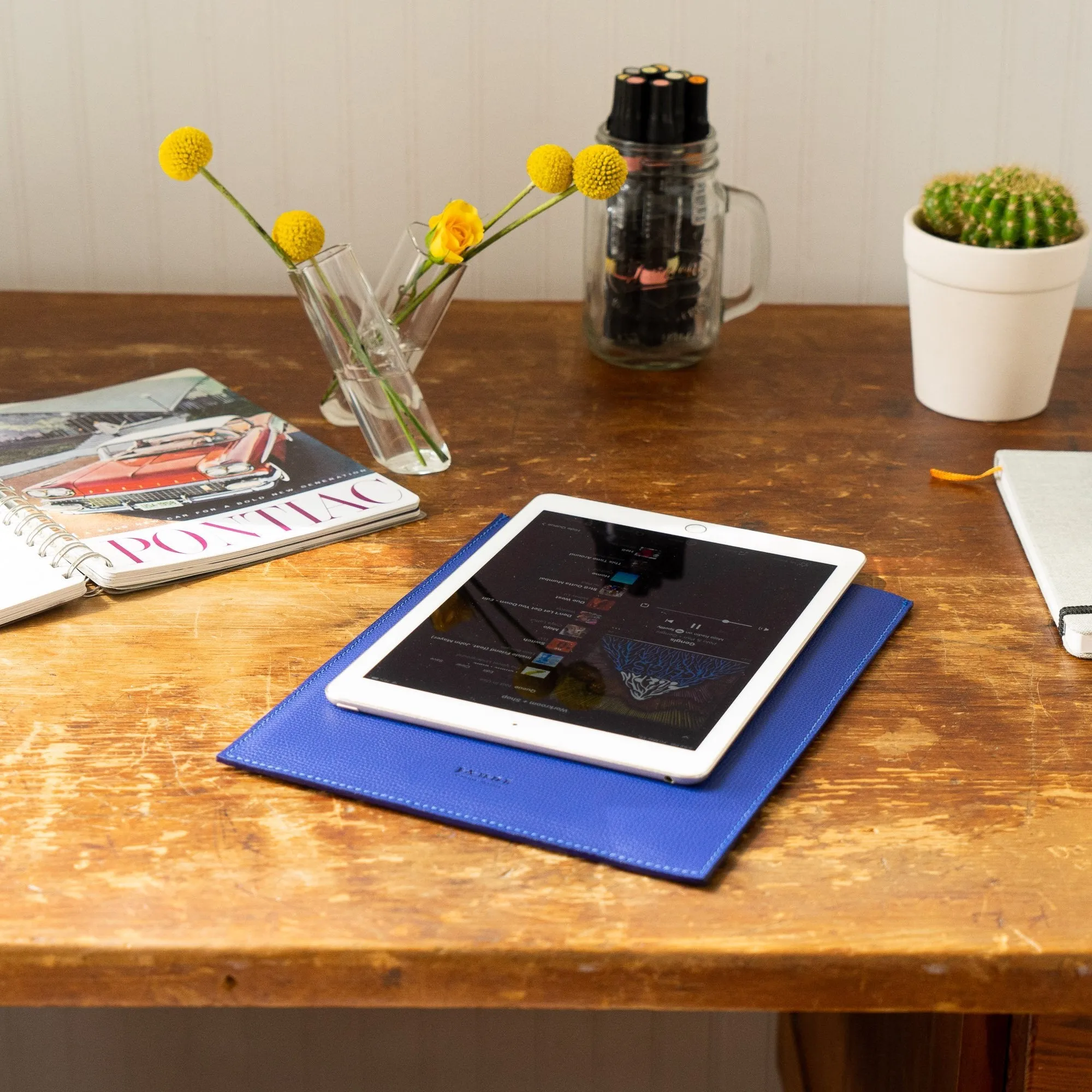 SLEEVE Superior-grade AIKEN Special price IPAD
