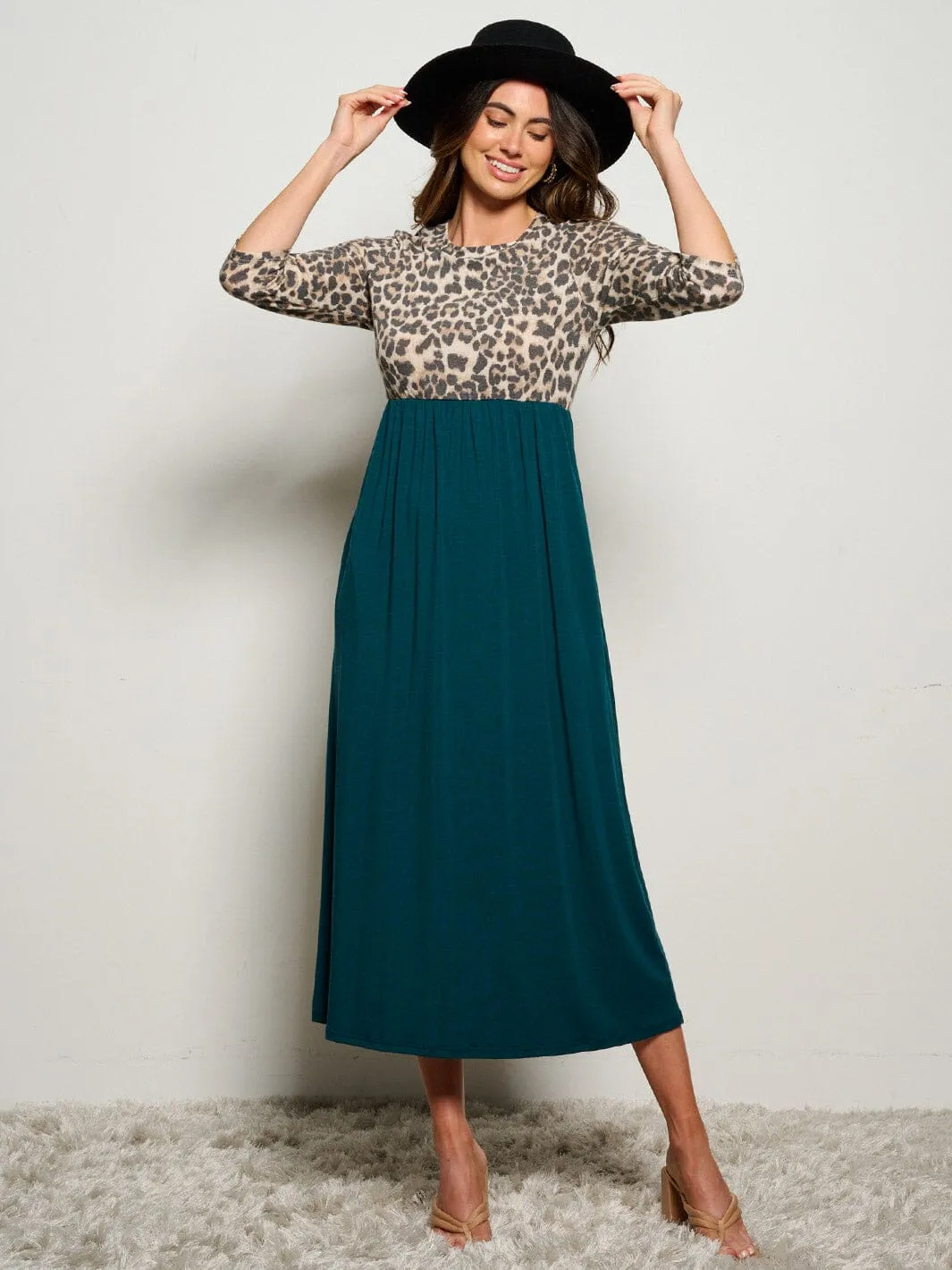 WOMEN'S 3/4 SLEEVE POCKETS ELASTIC WAIST ANIMAL PRINT MAXI DRESS