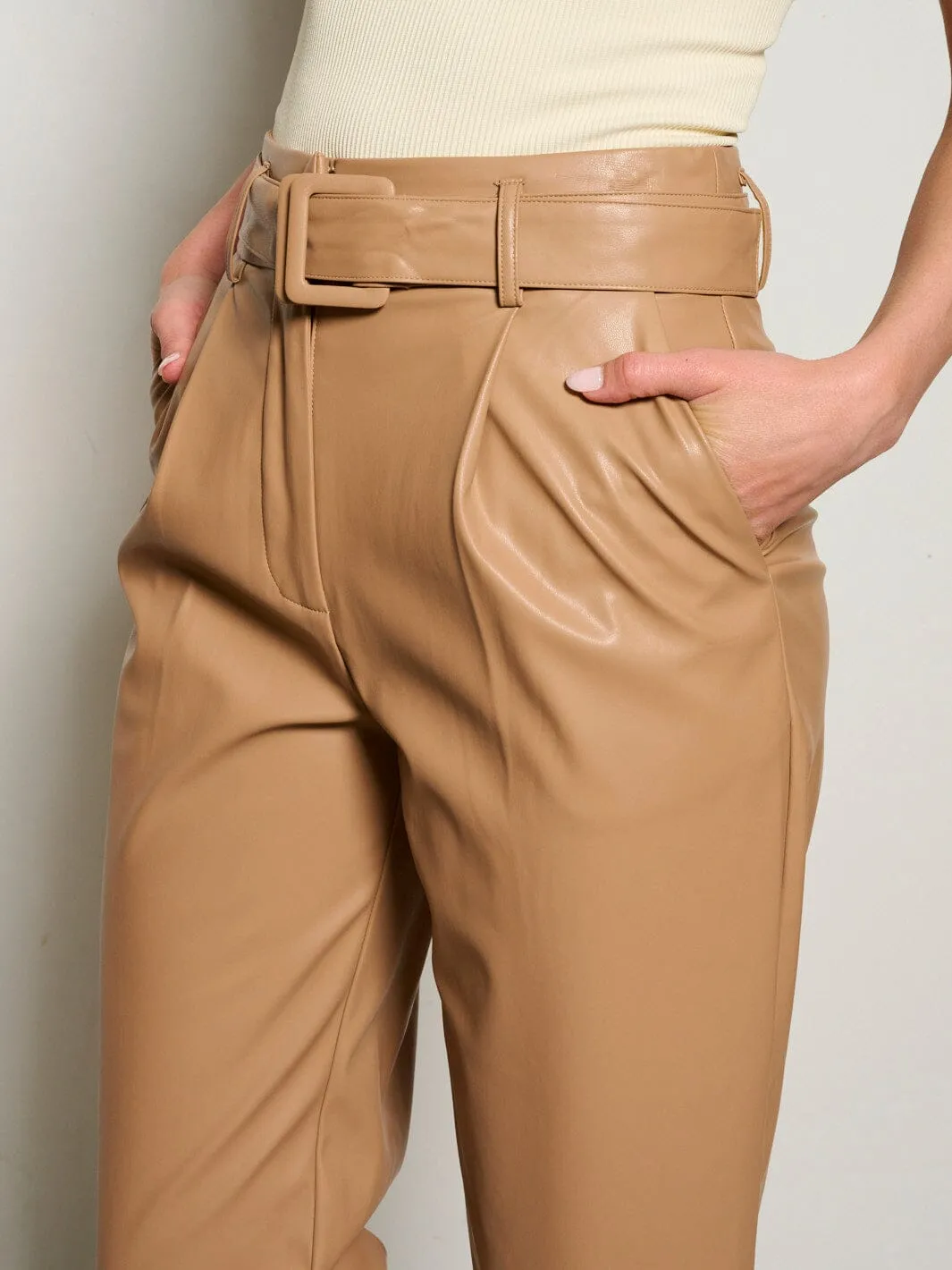 WOMEN'S BUTTON CLOSURE POCKETS FRONT BELT PU PLEATHER WIDE LEG PANTS