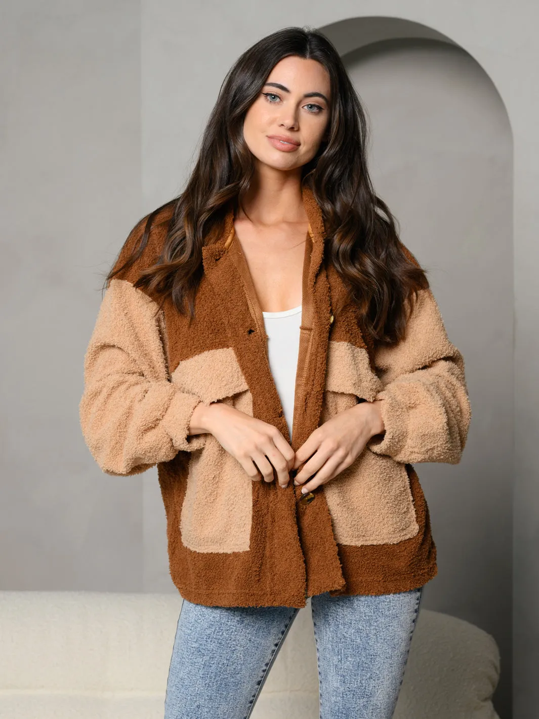 WOMEN'S COLAR BUTTON DOWN FUZZY COLOR BLOCK LONG SLEEVE JACKET