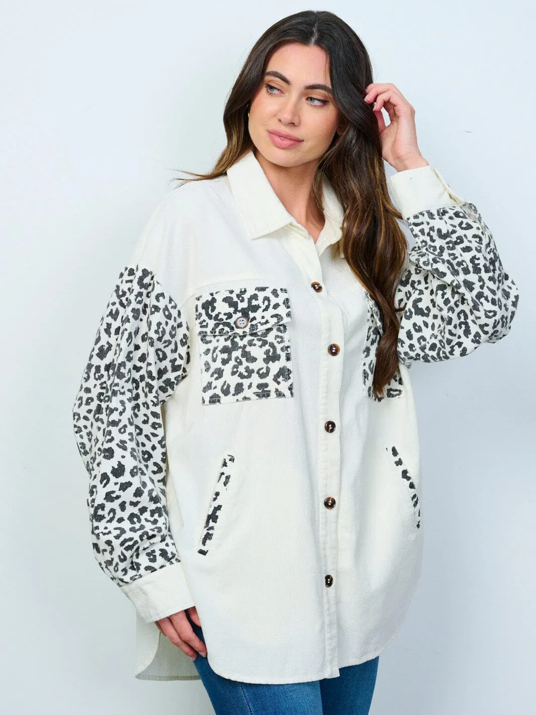 WOMEN'S LONG SLEEVE BUTTON UP FRONT POCKETS CORDUROY ANIMAL PRINT SHACKET