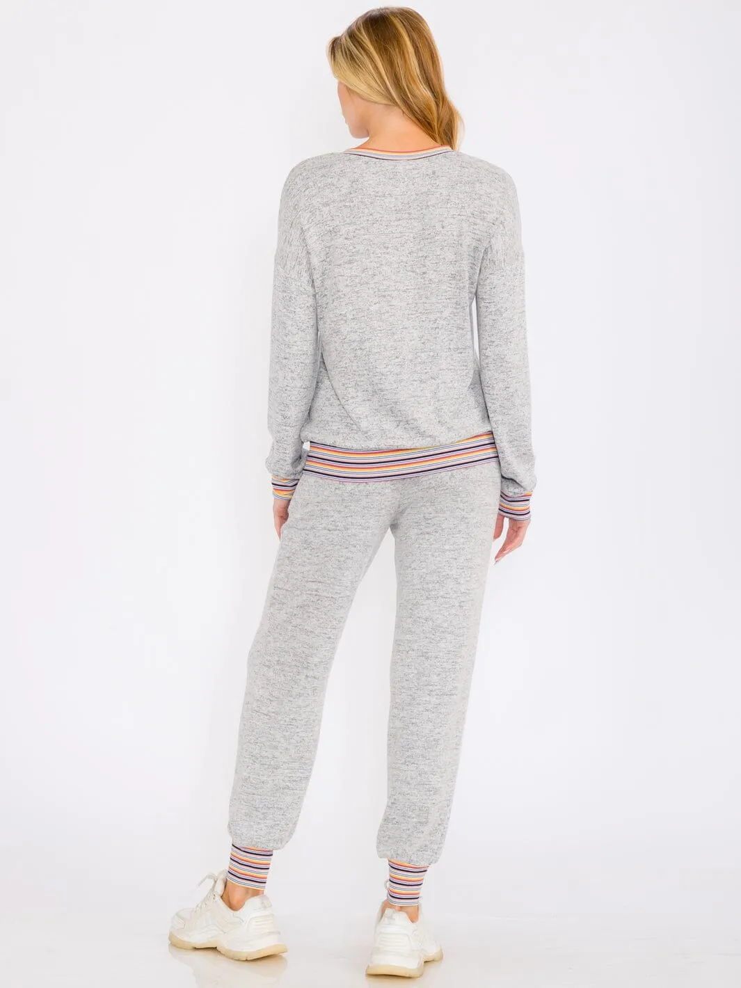WOMEN'S LONG SLEEVE TOP & JOGGER LEG PANTS TRIM DETAILED 2PC. SET
