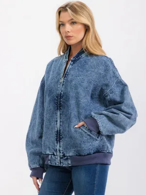 WOMEN'S LONG SLEEVE ZIPPER CLOSURE FRONT POCKETS WASHED DENIM JACKET