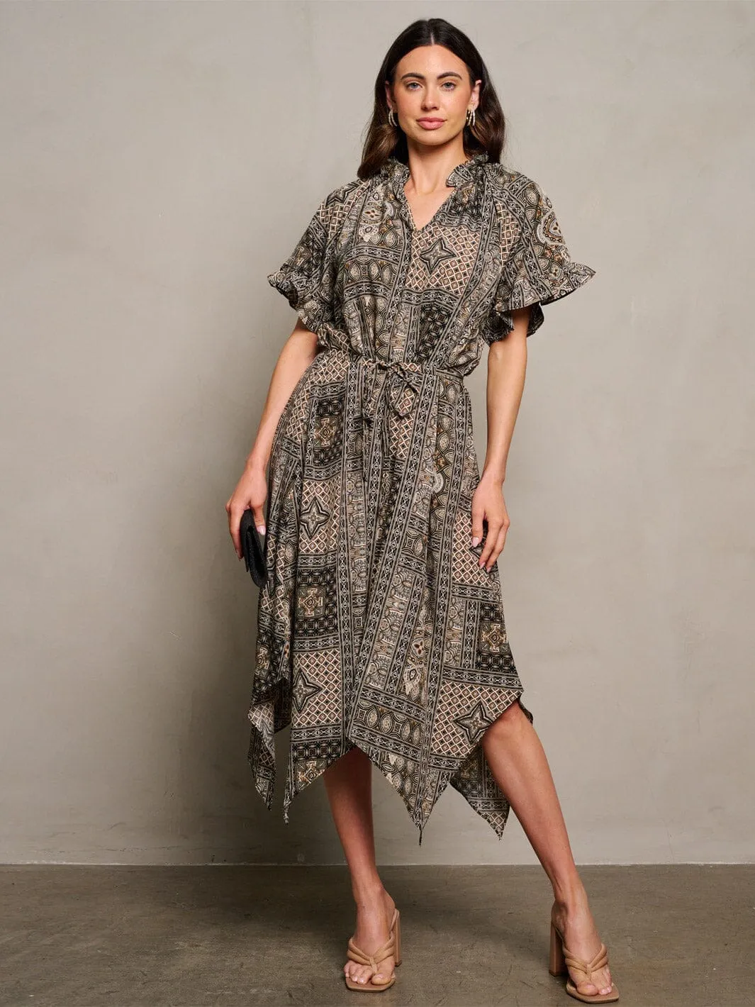 WOMEN'S SHORT SLEEVE V-NECK SELF TIE MULTI PRINT HIGH LOW MIDI DRESS