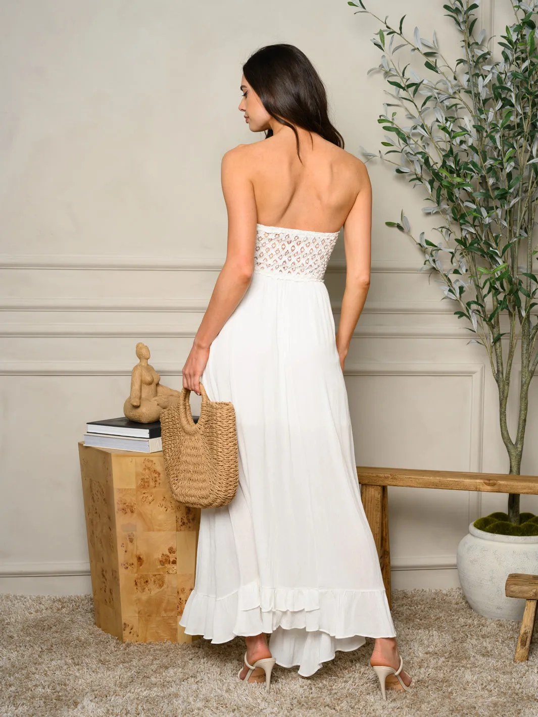 WOMEN'S SLEEVELESS LACE DETAILED MAXI DRESS