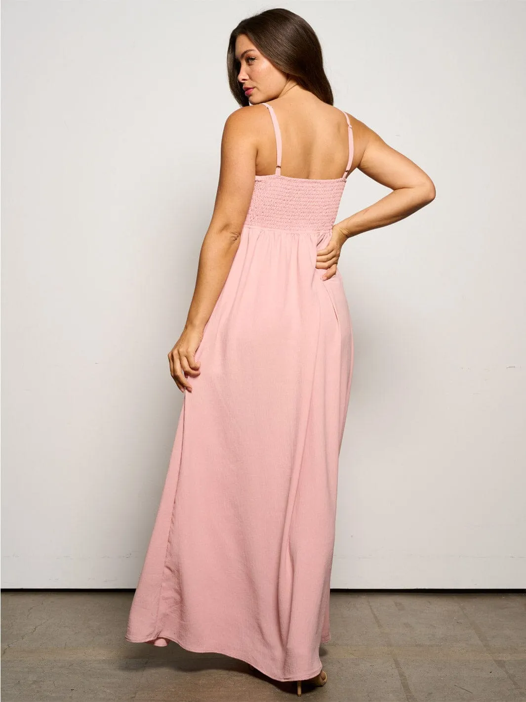 WOMEN'S SLEEVELESS SMOCK POCKETS MAXI DRESS